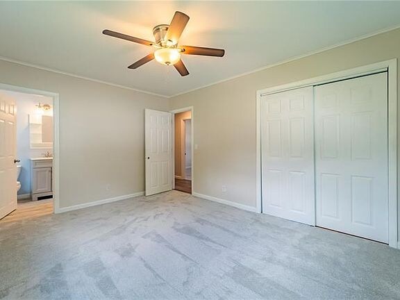 Building Photo - 2722 Otterbein Dr