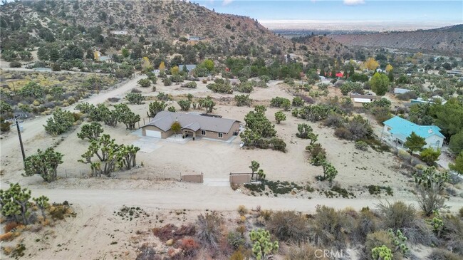Building Photo - 2128 Pheasant Rd