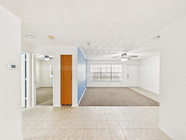 Building Photo - 18543 Iris Rd