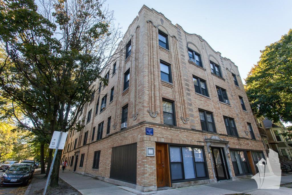 Building Photo - 2948 N Seminary Ave