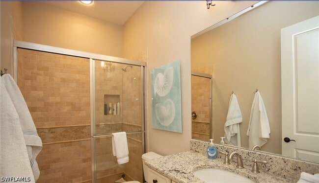 Building Photo - 10155 Coconut Rd