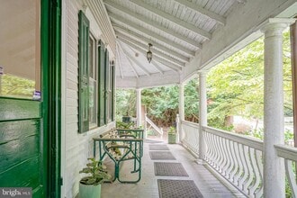 Building Photo - 315 Chestnut St