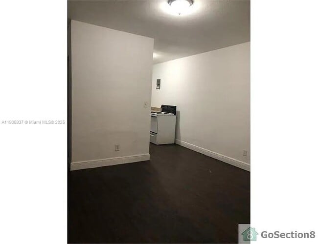 Building Photo - 11800 SW 212th St