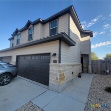 Building Photo - 1655 Barrett Ave