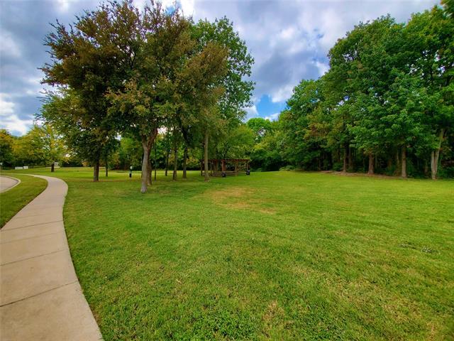 Building Photo - 4017 Chinaberry Dr