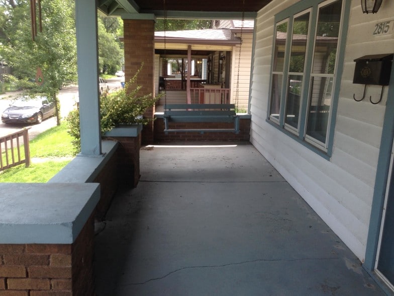 Lovely Front Porch With Swing - 2815 E Vermont St