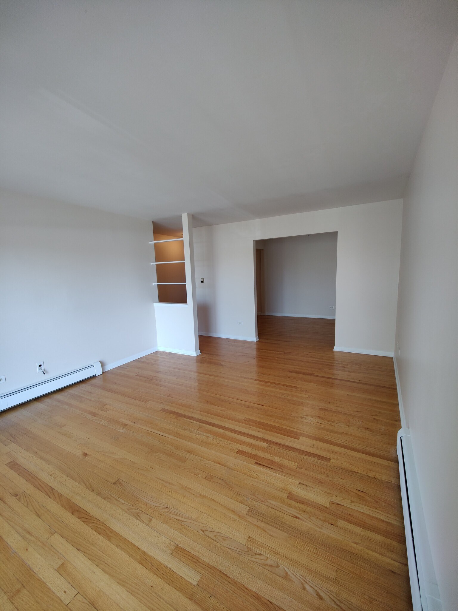 Living Room - 1283 E Washington St