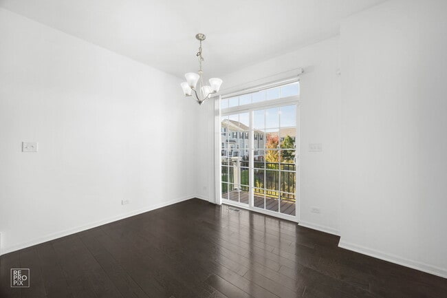 Building Photo - 38 Marcel Ln