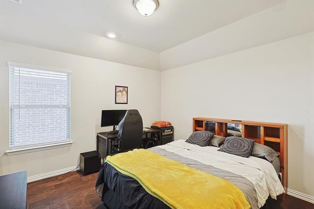 Building Photo - 1276 W Yarrow Ave