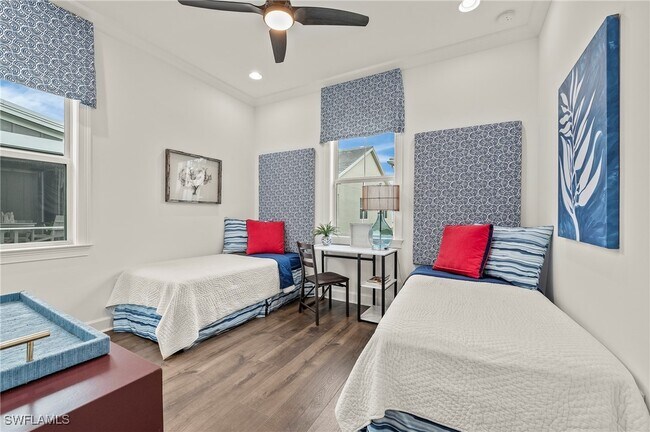 Building Photo - 6992 Saona CT