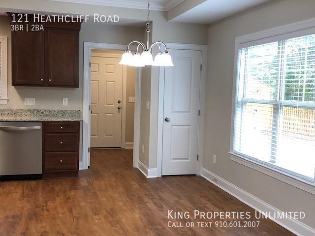 Building Photo - 121 Heathcliff Rd