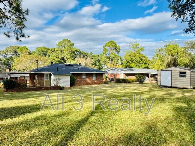 Building Photo - 3508 Cottonwood Dr
