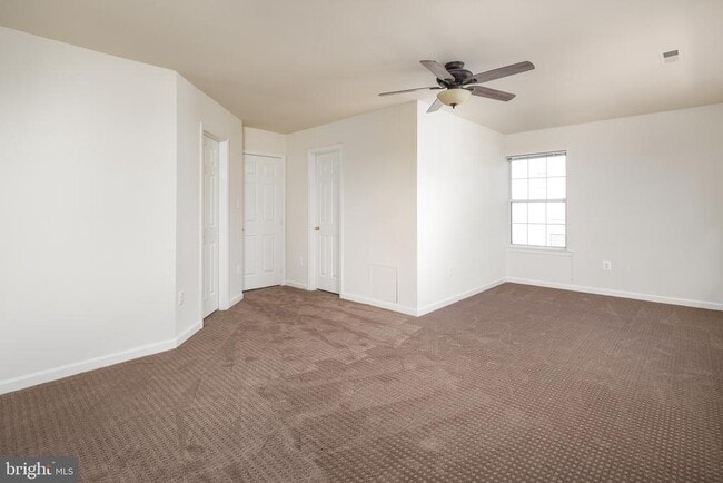 Building Photo - 6892 Kerrywood Cir