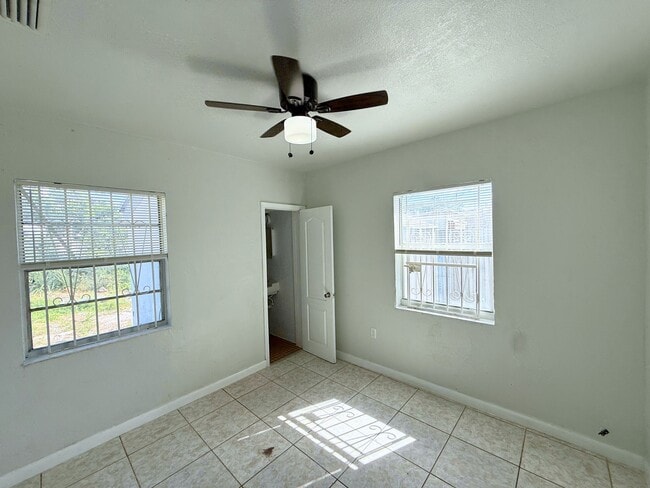 Building Photo - 15331 NW 29th Ave