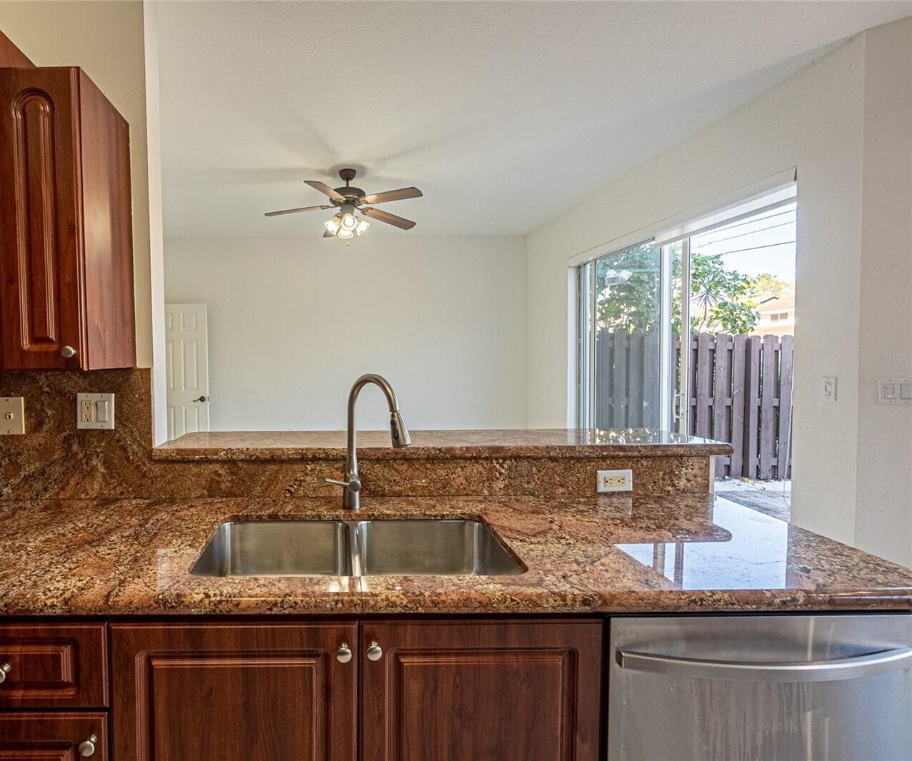 Building Photo - 11851 SW 80th Ter