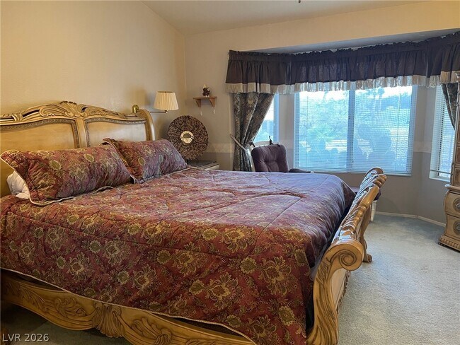 Building Photo - 2404 Floyd Ct