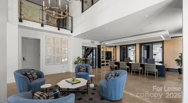 Building Photo - 704 W Tremont Ave