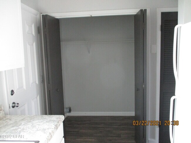 Building Photo - 1218 Stephen Dr