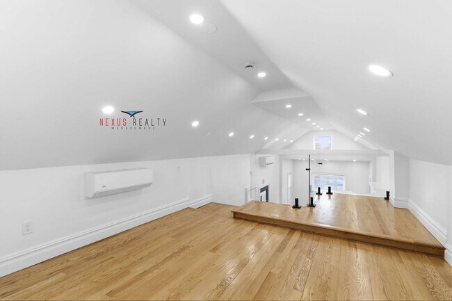 Building Photo - 21-28-28 48th St