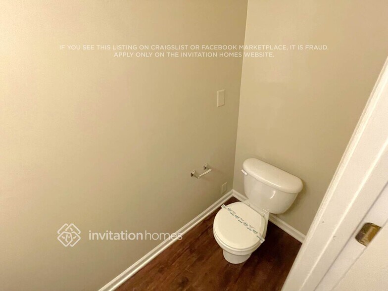 Building Photo - 1134 Delander Ln