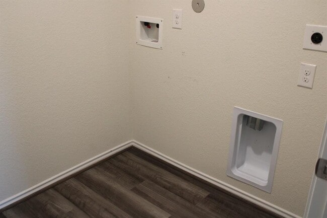 Building Photo - 9810 Copper Ranch Trail