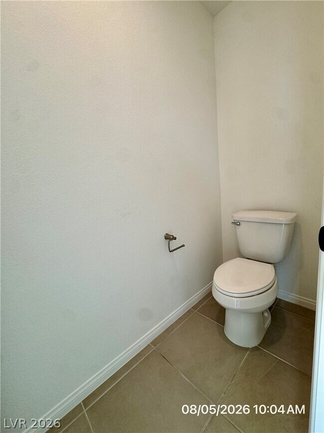Building Photo - 2602 Cava Tirreni St