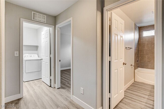 Building Photo - 9060 Candyland Ave