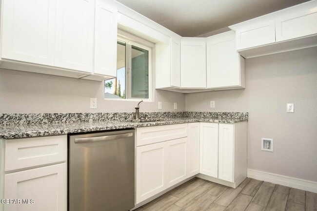 Building Photo - 5837 Marlin Dr