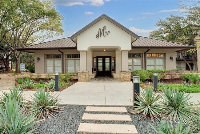 Building Photo - 6000 Shepherd Mountain Cove