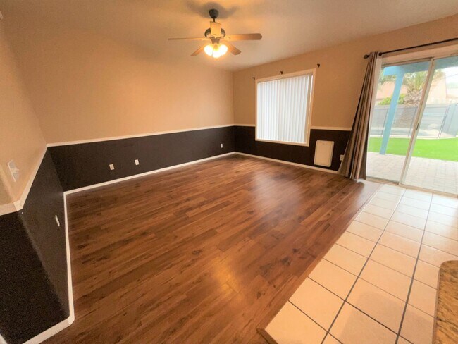 Building Photo - Pool and spa with Mountain views