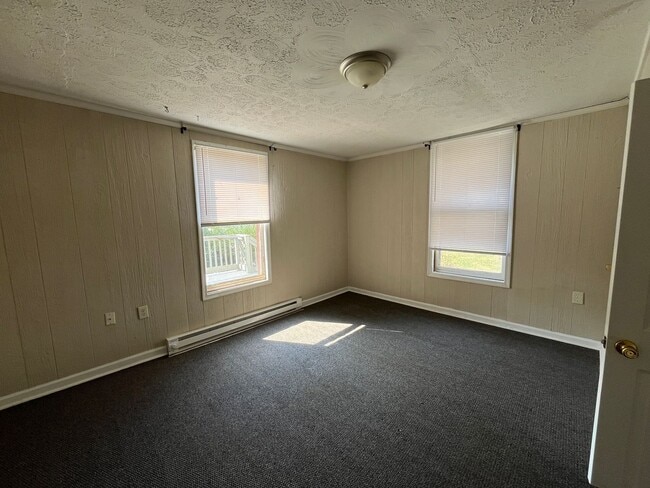 Building Photo - One Level House off Campbell Avenue