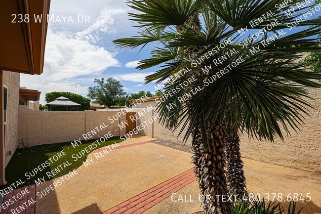 Building Photo - 238 W Maya Dr