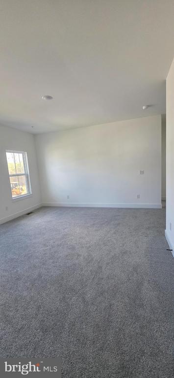 Building Photo - 1152 Broad Lk Dr