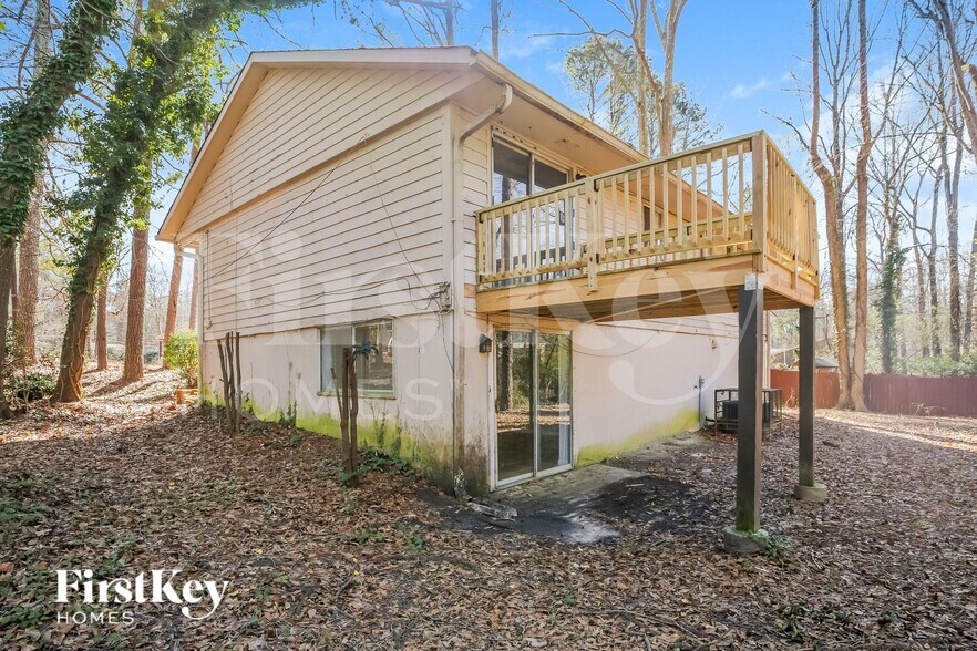 Building Photo - 1080 Buckhurst Dr