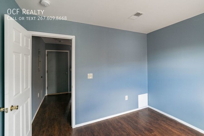 Building Photo - West Passyunk One Bedroom Apartment