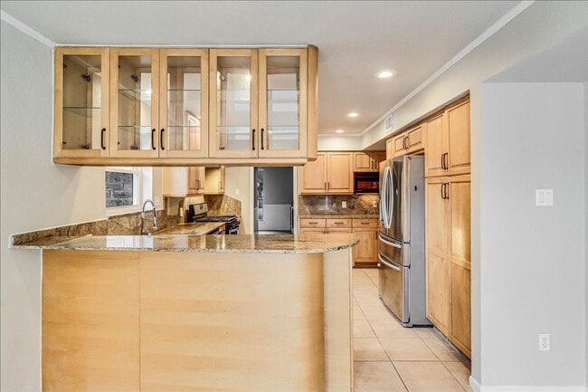 Building Photo - 5518 Sarazen Dr