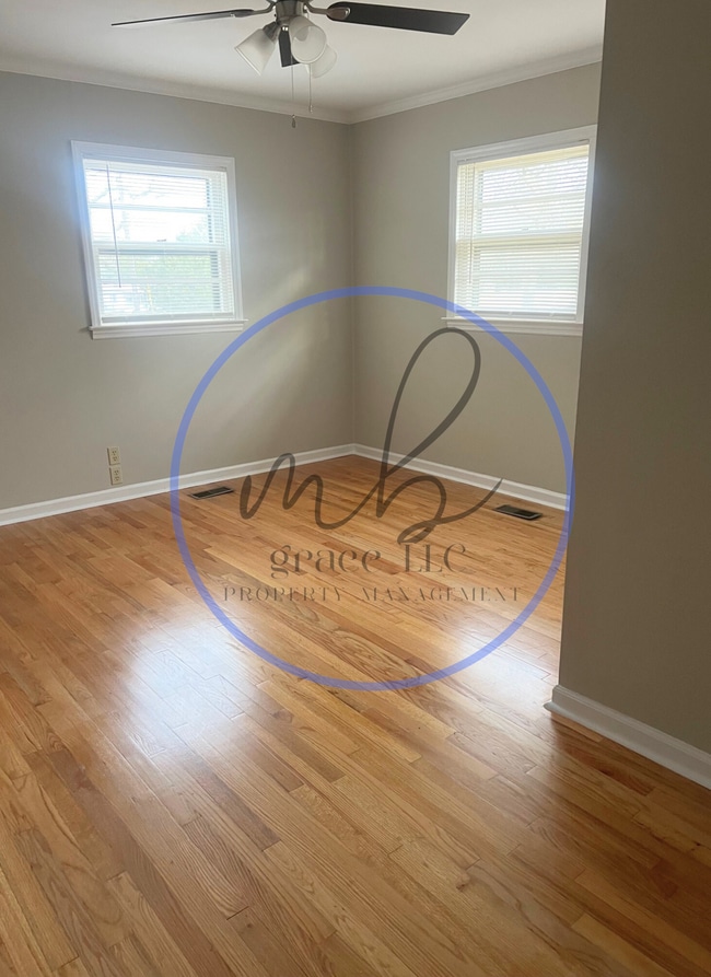 Building Photo - 5705 Creighton St