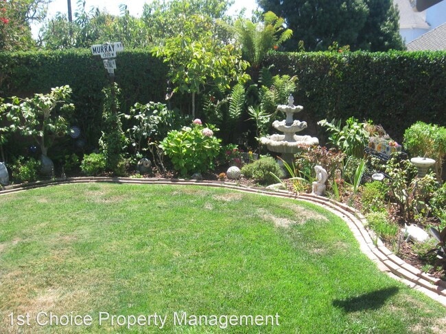 Building Photo - 3 br, 3 bath House - 312 E. Las Flores Way