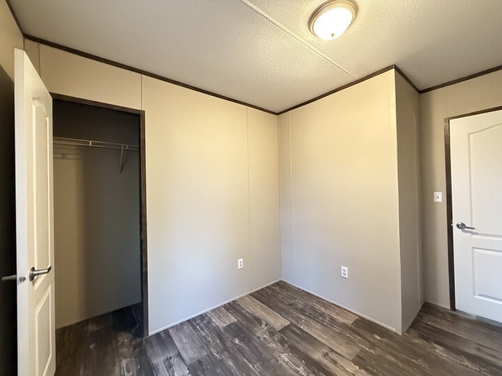 Building Photo - 123 Norene St