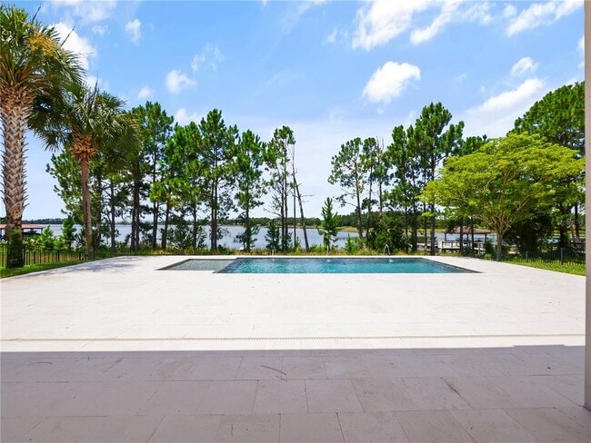 Building Photo - 15704 Marina Bay Dr