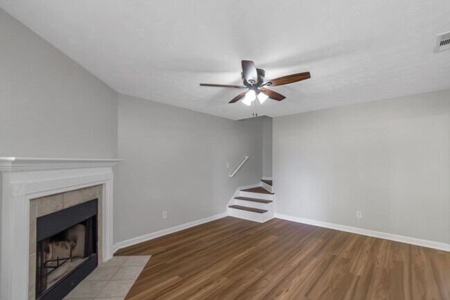 Building Photo - 97 Livingston Ln