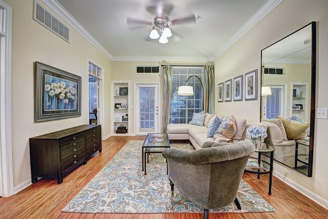 Primary Photo - 1901 Post Oak Park Dr