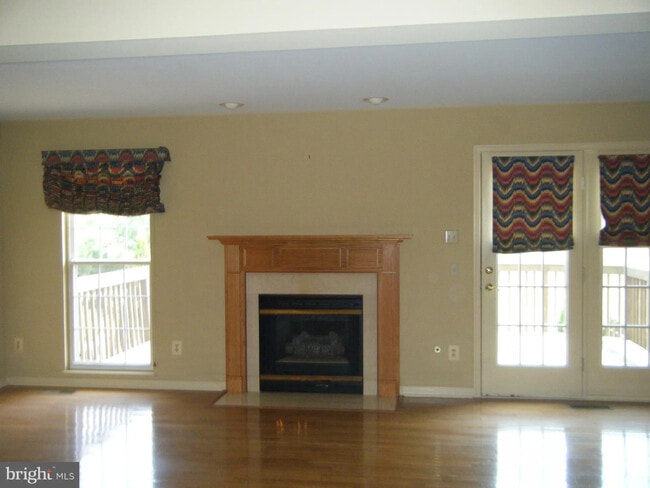 Building Photo - 249 Sloan Ct