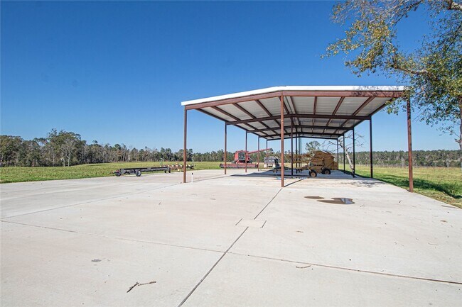 Building Photo - 1275 Castlewood Rd