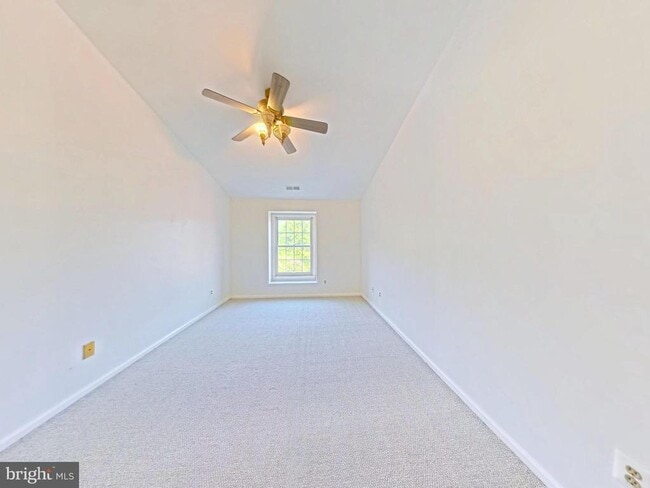 Building Photo - 10701 Kings Riding Way