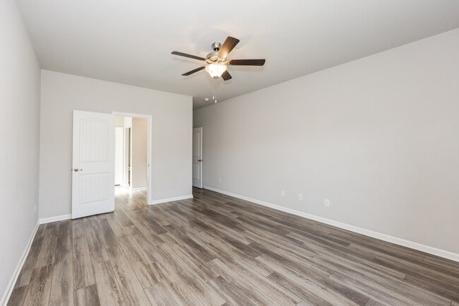 Building Photo - 4635 Mendocino Way