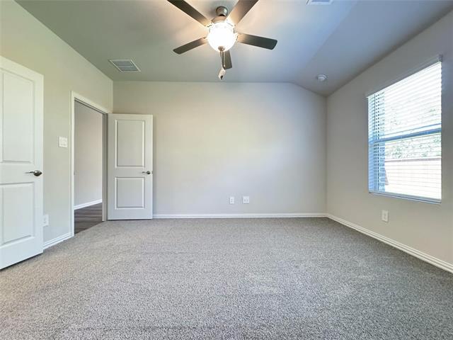 Building Photo - 3720 Canyon Dr