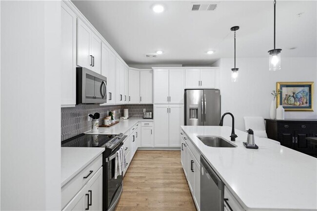 Building Photo - 3211 Orwell Wy
