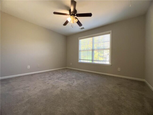 Building Photo - 3210 Warbler Way