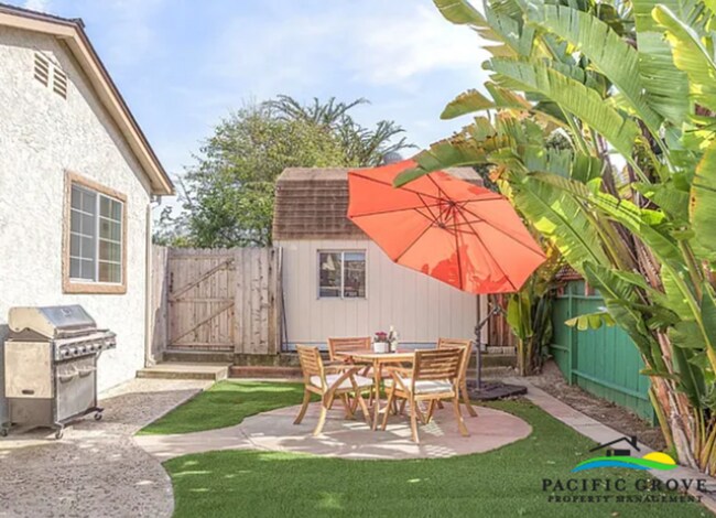 Building Photo - Bright and Roomy 2 Bedroom 2 Bathroom Home